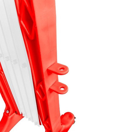 Extendable plastic safety barrier - Viso